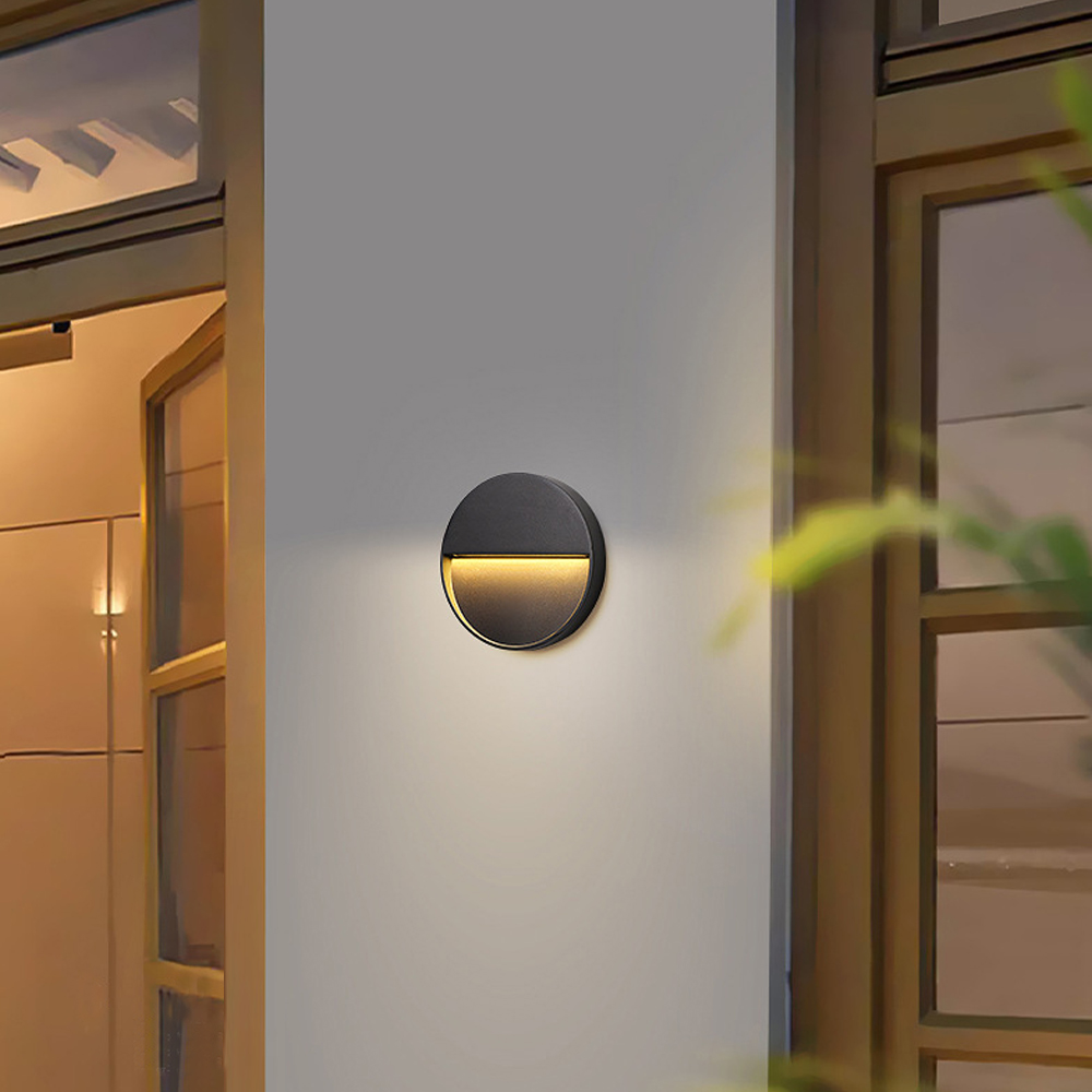 Zewnętrzna lampa ścienna, kink – Outdoor Lighting Voltage recenzja i cena
