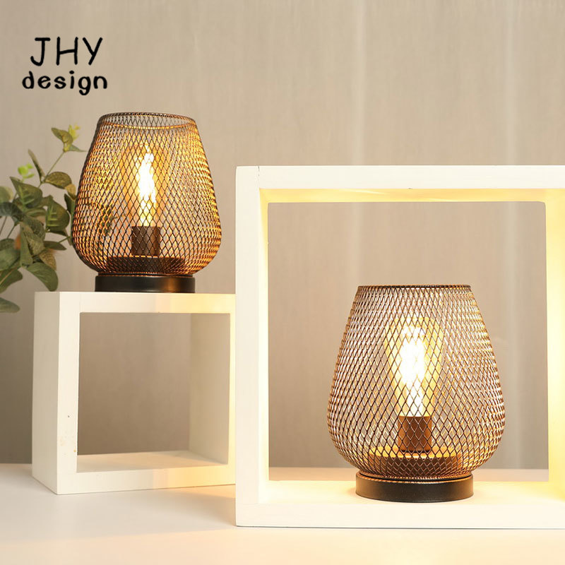Lampa stołowa z metalową klatk – Outdoor Lighting Accent recenzja i cena
